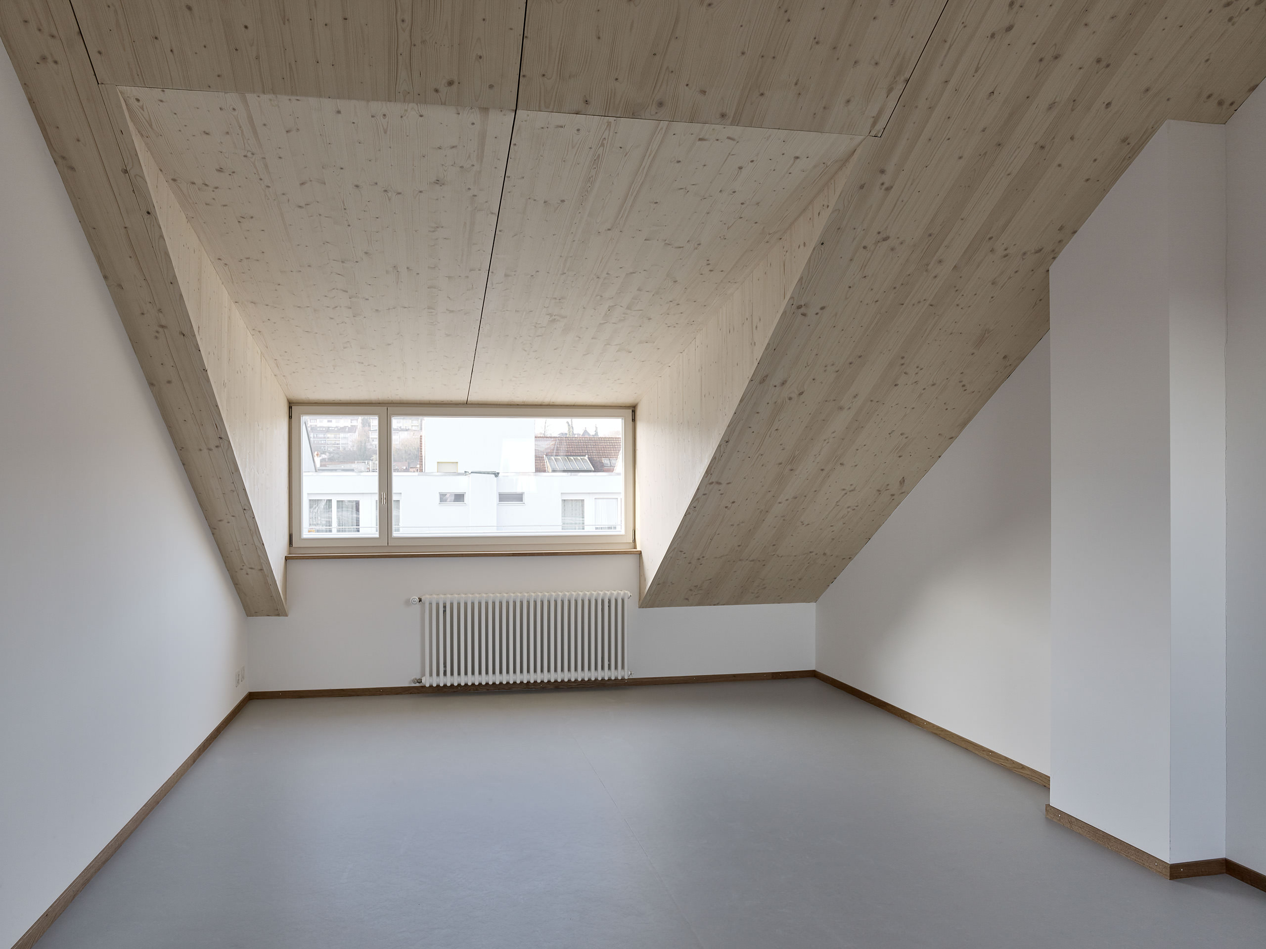 E19697 Alpa 086102 SCREEN